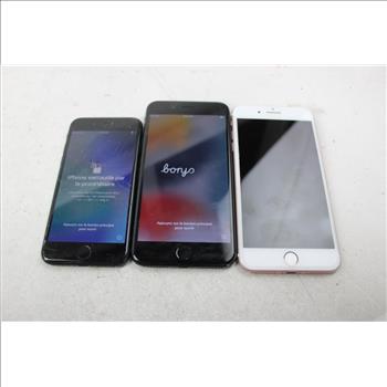 Apple IPhone Lot, 3 Pieces, Sold For Parts
