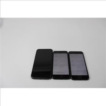 Apple IPhone Lot, 3 Pieces, Sold For Parts