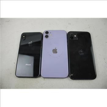 Apple IPhone Lot, 3 Pieces  Sold For Parts