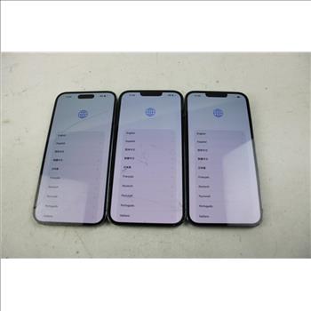 Apple IPhone Lot, 3 Pieces, Sold For Parts