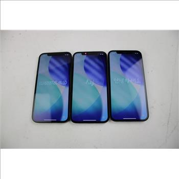 Apple IPhone Lot, 3 Pieces, Sold For Parts