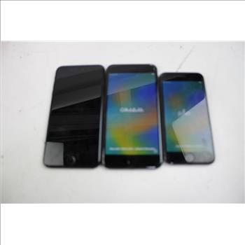 Apple IPhone Lot, 3 Pieces, Sold For Parts