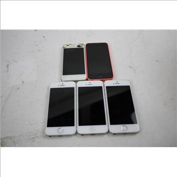 Apple IPhone Lot, 5 Pieces  Sold For Parts