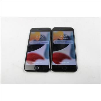 Apple IPhone Lot,2 Pieces