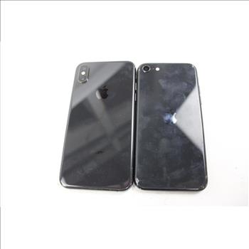 Apple IPhone XS, SE (2nd Generation) Lot, 2 Pieces, Sold For Parts