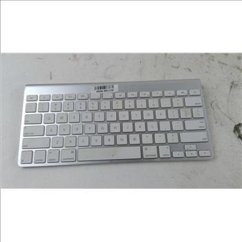 Apple Keyboard