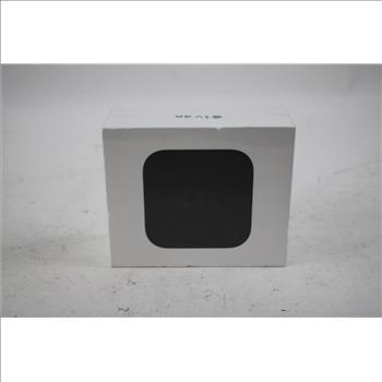 Apple TV 4K, 32 GB (1st Gen) Streaming Box
