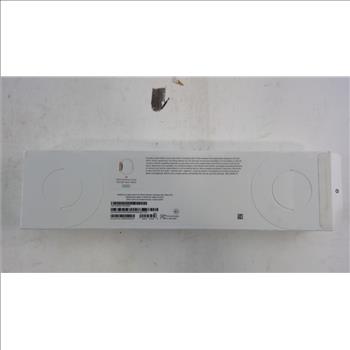 Apple Watch SE Gold Aluminum Case Starlight Sport Band