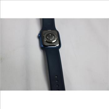 Apple Watch Series 7 (GPS), 41mm Aluminum Case, Band (M/L ) - Locked To Owner - SOLD FOR PARTS ONLY