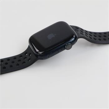 Apple Watch Series 8