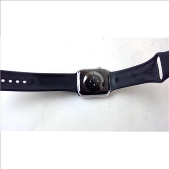 Apple Watch Series 8 Sold For Parts