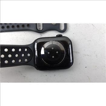 Apple Watch Series 8 Sold For Parts