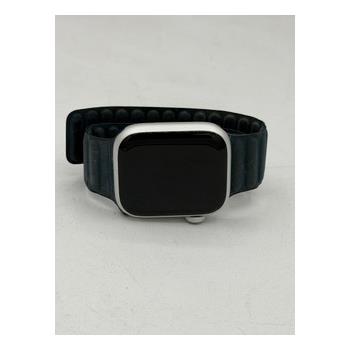 Apple Watch Series 9 (GPS), 41mm Aluminum Case, Band (S/M ) - SOLD FOR PARTS ONLY