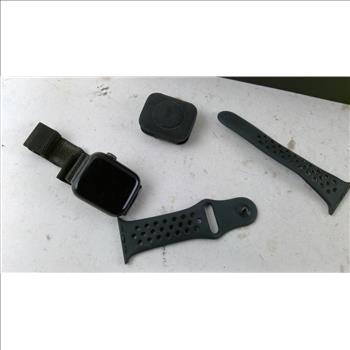 Apple Watch Series Nike S4 Sold For Parts