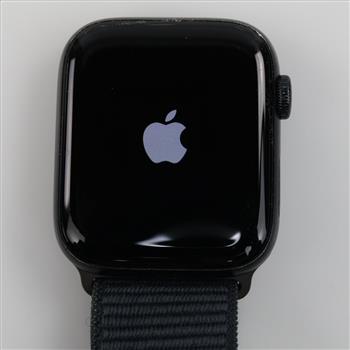 Apple Watch Series SE