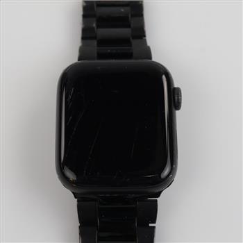 Apple Watch Series SE