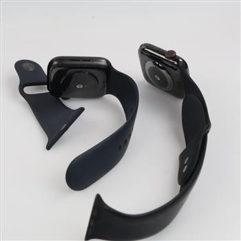 Apple Watch Series SE, 4 Sold For Parts, 2 Pieces
