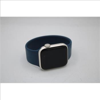 Apple Watch Series SE (GPS), 40mm Aluminum Case, Band  - Locked To Owner - SOLD FOR PARTS ONLY