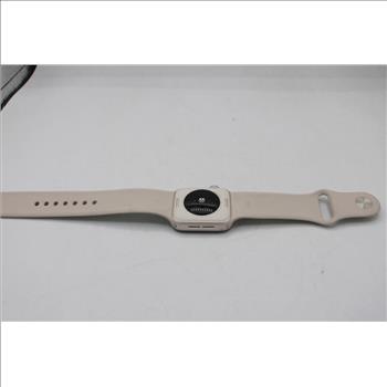 Apple Watch Series SE (GPS), 40mm Aluminum Case, Band (M/L )