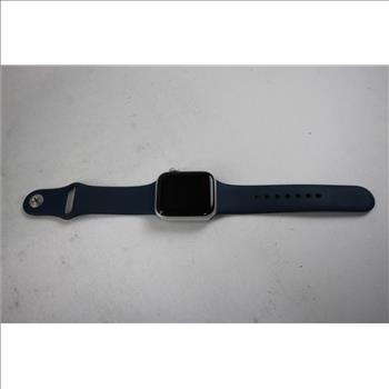 Apple Watch Series SE (GPS), 40mm Aluminum Case, Band (Size S/M) - Locked To Owner - SOLD FOR PARTS ONLY