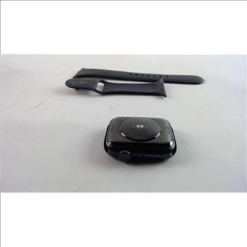 Apple Watch Series SE Sold For Parts