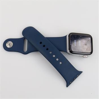 Apple Watch Series SE Sold For Parts