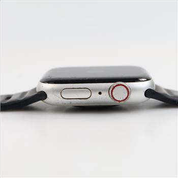 Apple Watch Series SE Sold For Parts