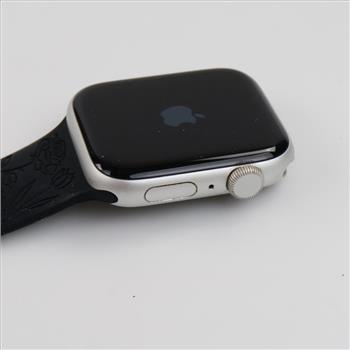 Apple Watch Series SE Sold For Parts