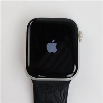 Apple Watch Series SE Sold For Parts