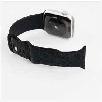 Apple Watch Series SE Sold For Parts