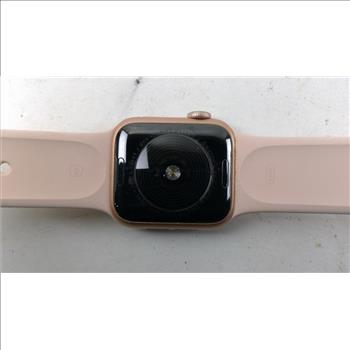 Apple Watch Series SE Sold For Parts