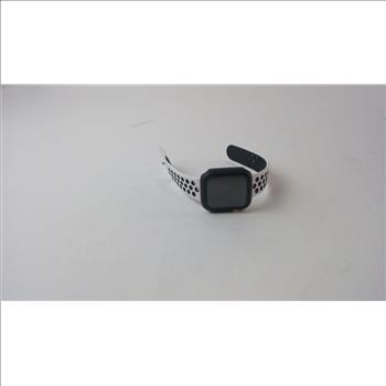 Apple Watch Series SE Sold For Parts