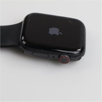 Apple Watch Series SE Sold For Parts