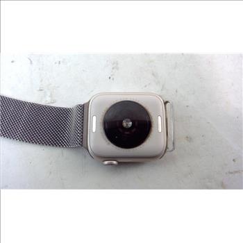 Apple Watch Series SE Sold For Parts