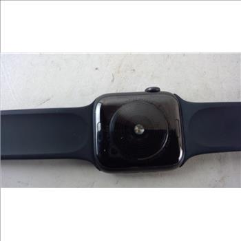 Apple Watch Series SE Sold For Parts