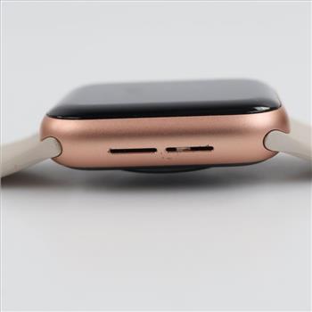 Apple Watch Series SE Sold For Parts