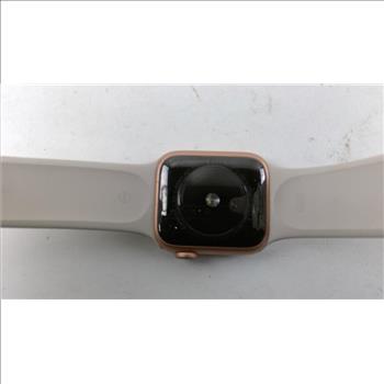 Apple Watch Series SE Sold For Parts