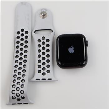 Apple Watch Series SE Sold For Parts