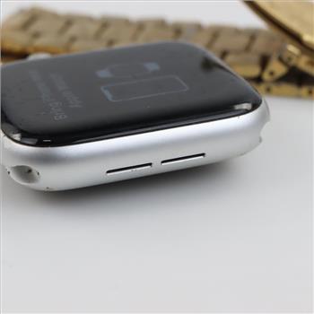 Apple Watch Series SE Sold For Parts