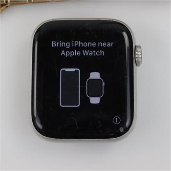 Apple Watch Series SE Sold For Parts