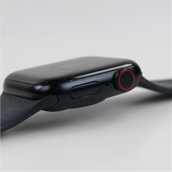 Apple Watch Series SE Sold For Parts