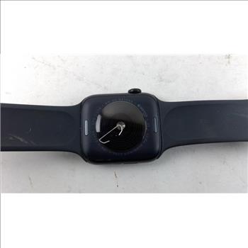 Apple Watch Series SE Sold For Parts