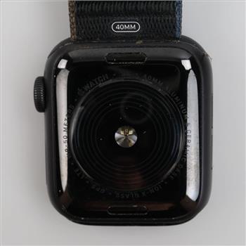 Apple Watch Series SE Sold For Parts