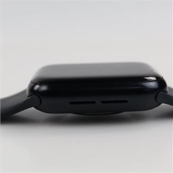 Apple Watch Series SE Sold For Parts