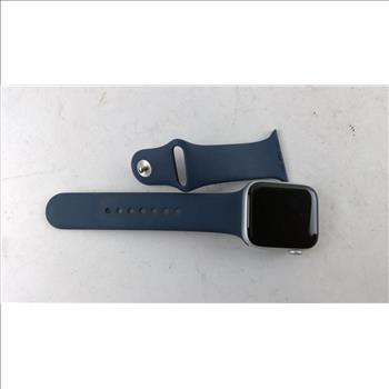 Apple Watch Series SE Sold For Parts