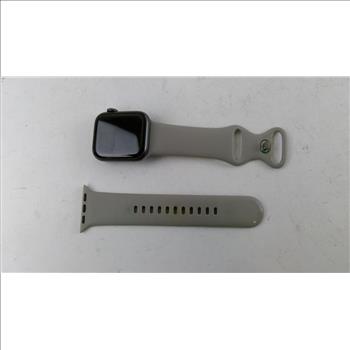 Apple Watch Series SE Sold For Parts