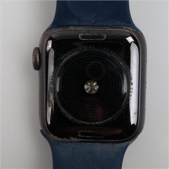 Apple Watch Series SE Sold For Parts