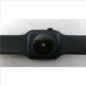 Apple Watch Series SE Sold For Parts