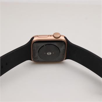 Apple Watch Series SE Sold For Parts