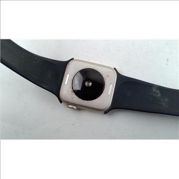 Apple Watch Series SE Sold For Parts